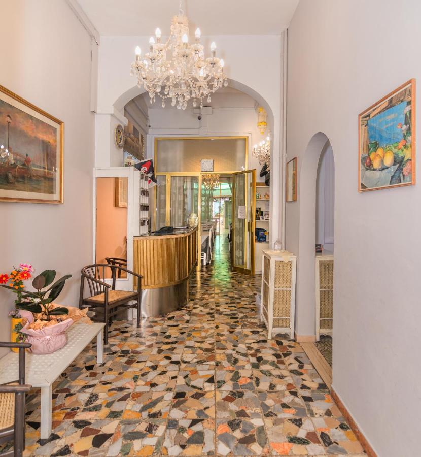 Hotel Stella Del Mare Viareggio Exterior foto